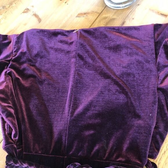 Misa Los Angeles Caroline Burgundy/Wine Velvet Wrap V neck Dress Size Medium NWT - Picture 9 of 14